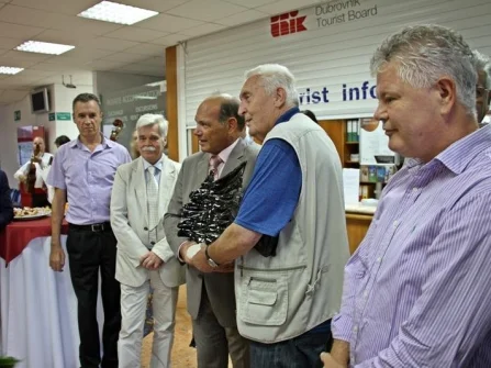 Opis slike