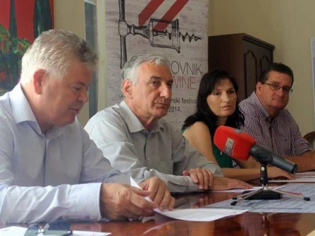 Opis slike