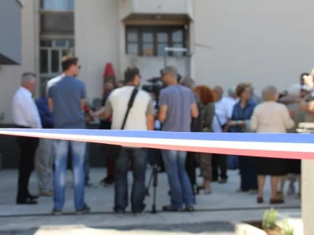 Opis slike
