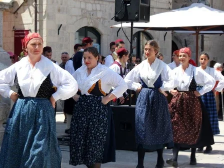 Opis slike