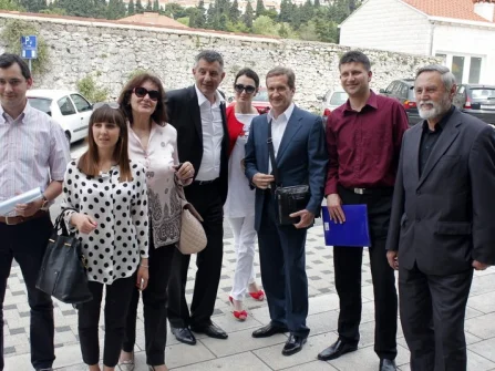 Opis slike