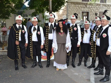 Opis slike