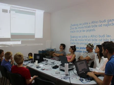 Opis slike