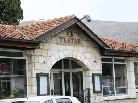 Opis slike