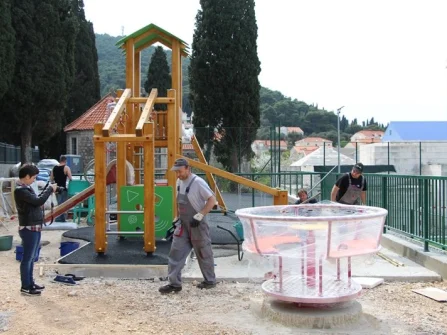 Opis slike