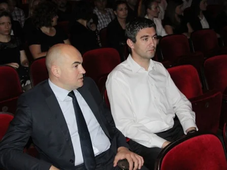 Opis slike