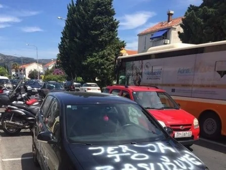 Opis slike
