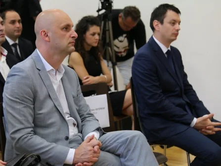 Opis slike