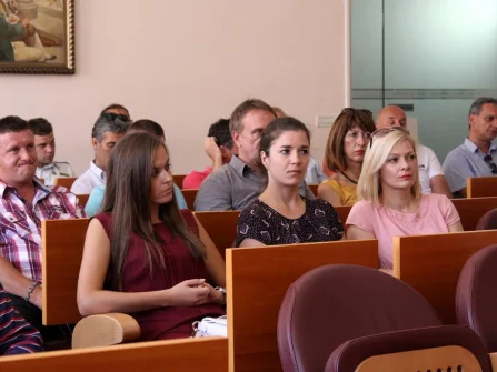 Opis slike