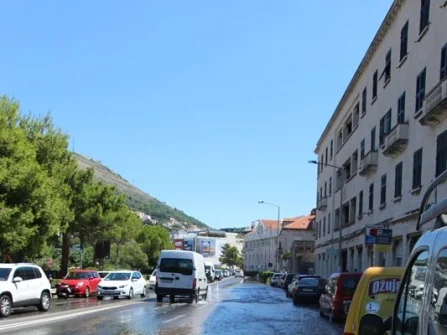 Opis slike