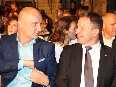Opis slike