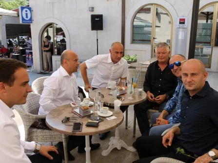 Opis slike