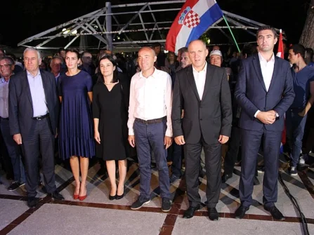 Opis slike