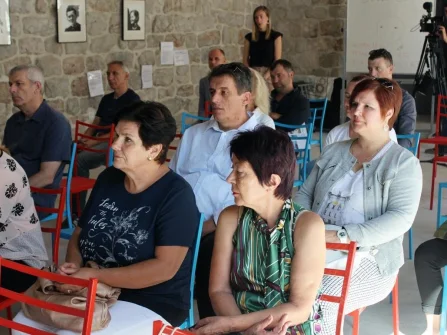 Opis slike