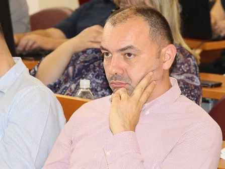Opis slike