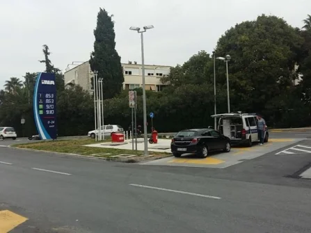 Opis slike