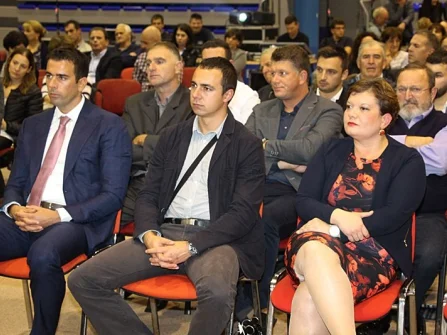Opis slike