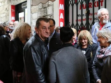 Opis slike