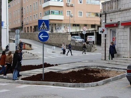 Opis slike