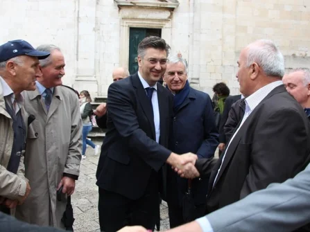 Opis slike
