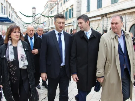 Opis slike