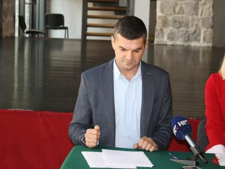 Opis slike