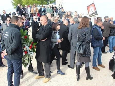 Opis slike