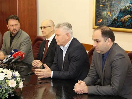 Opis slike