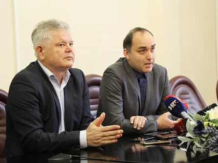 Opis slike