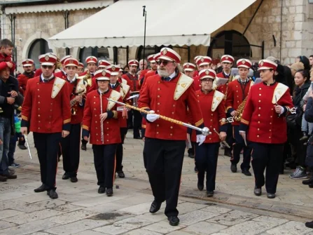 Opis slike