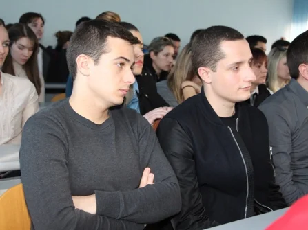 Opis slike