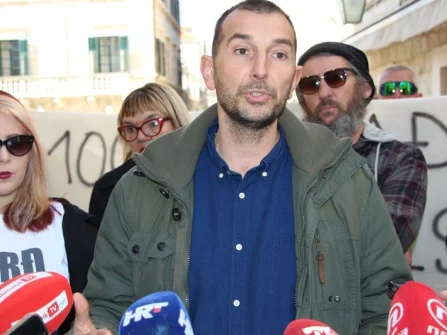 Opis slike
