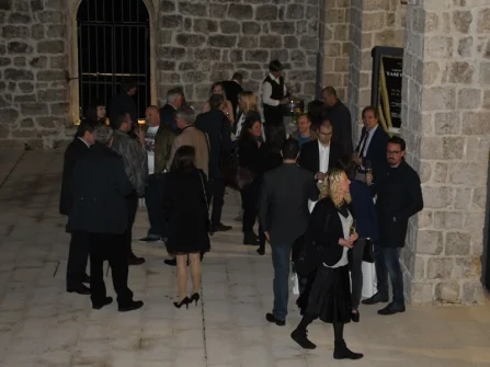 Opis slike