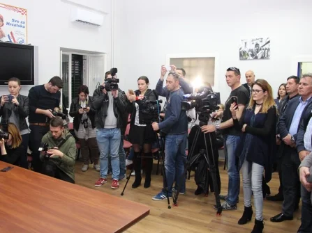 Opis slike
