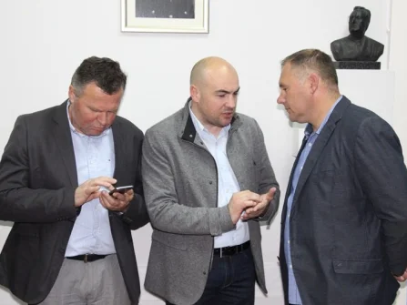 Opis slike