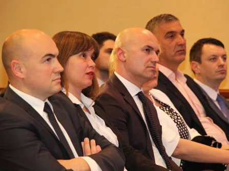 Opis slike