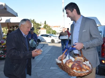 Opis slike