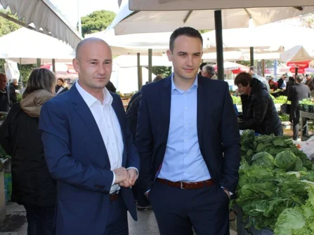 Opis slike