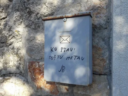 Opis slike
