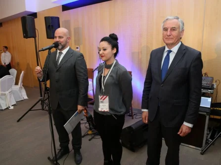 Opis slike