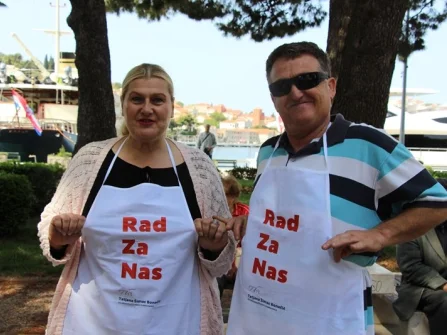 Opis slike