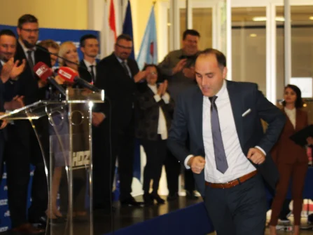 Opis slike