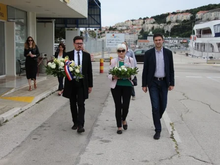 Opis slike