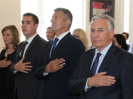 Opis slike