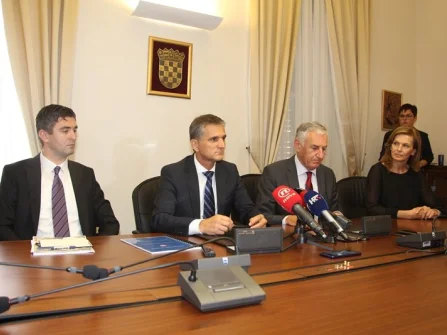 Opis slike