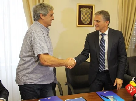 Opis slike