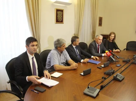 Opis slike