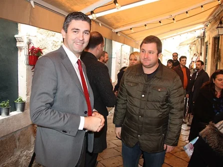 Opis slike