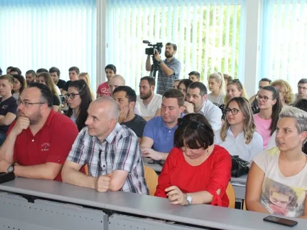 Opis slike