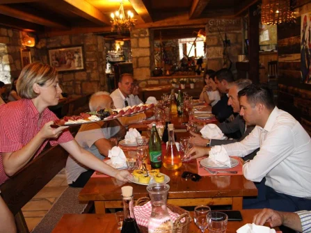 Opis slike